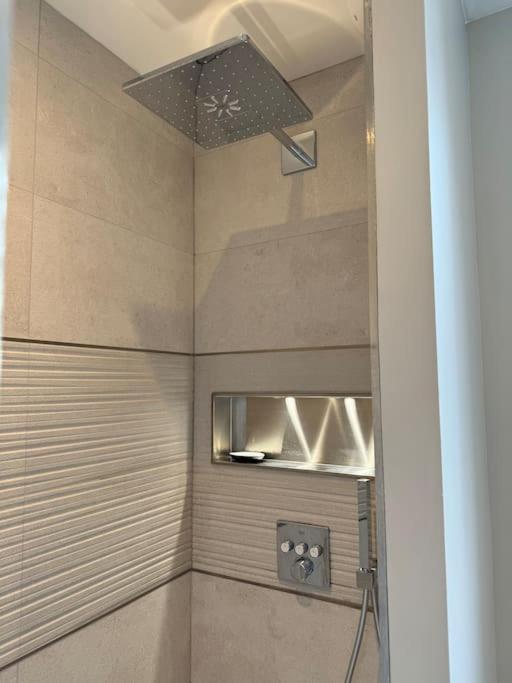 Bel Appartement Climatise En Plein Coeur De Lille Ngoại thất bức ảnh