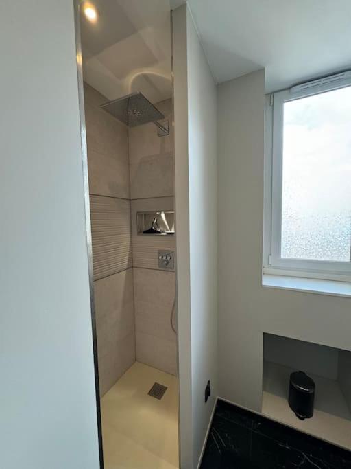 Bel Appartement Climatise En Plein Coeur De Lille Ngoại thất bức ảnh